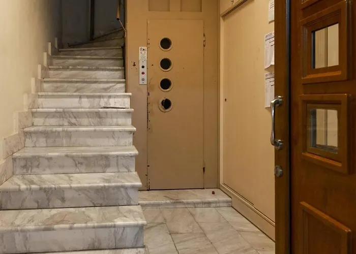 Appartamento Private Pristine Balcony Home- Heart Of The Center